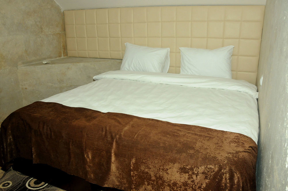 Nor Yerevan Hotel Kültér fotó